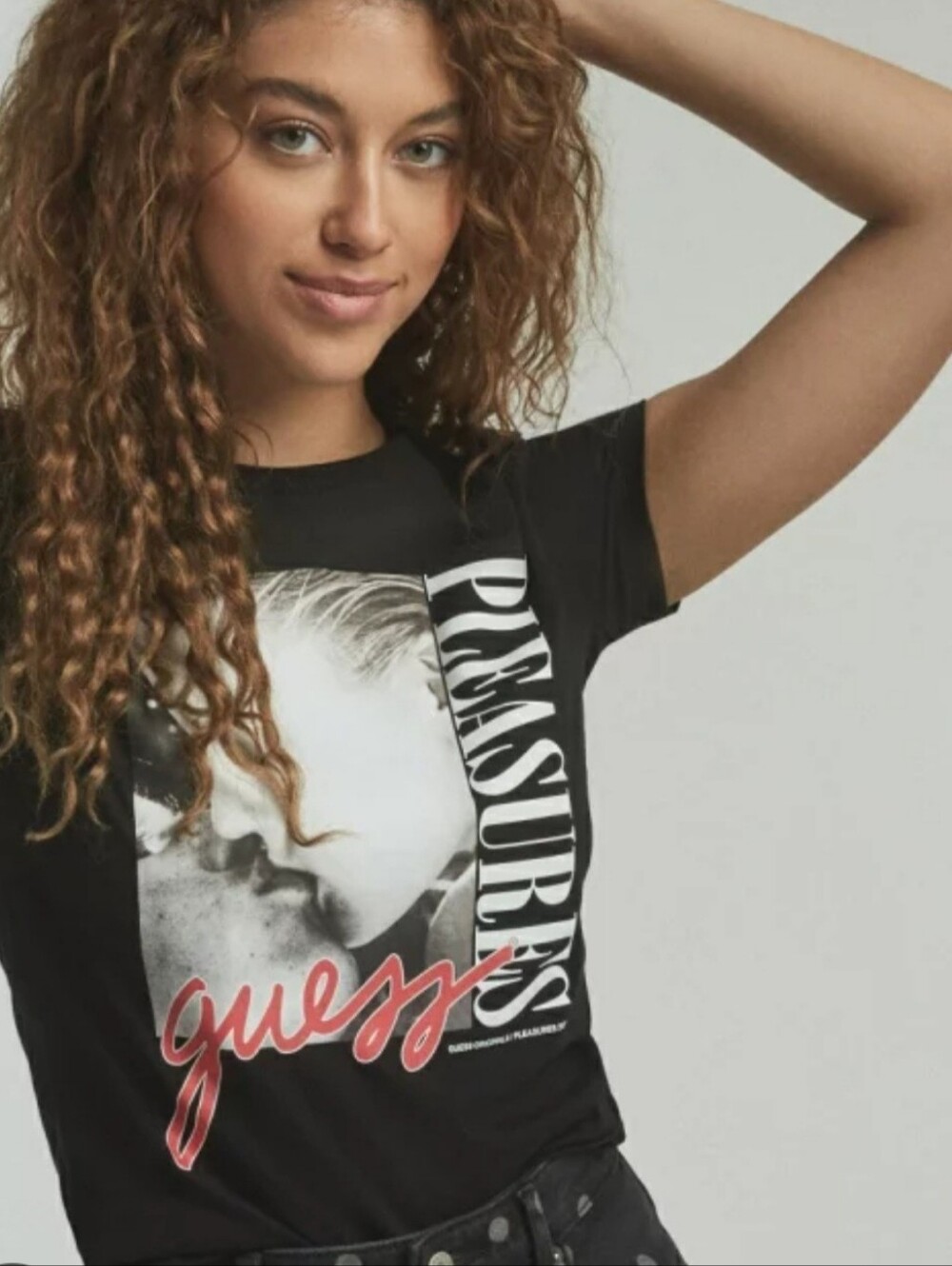 Guess 40th Anniversary "Pleasures" Baby Tee (2021)